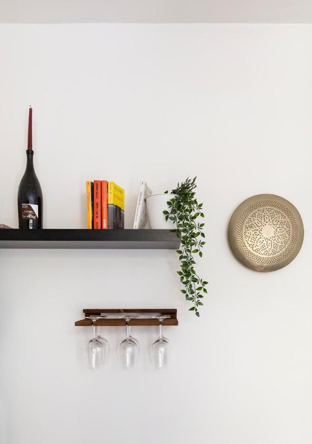 The Place, Your Place To Be - Via Tadino Apartment Milan Luaran gambar