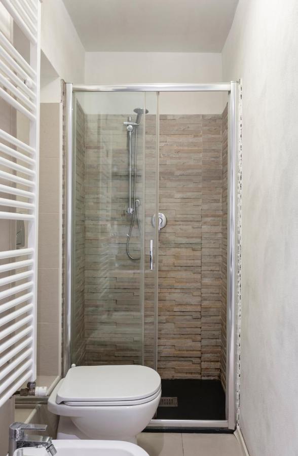 The Place, Your Place To Be - Via Tadino Apartment Milan Luaran gambar